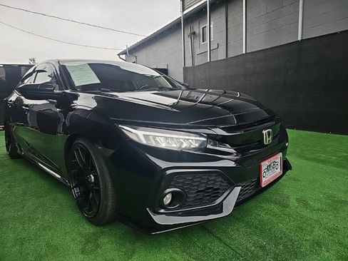 Used 2019 Honda Civic Sport image 2