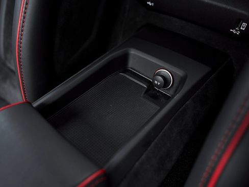 Used 2023 Lamborghini Huracan Tecnica image 63