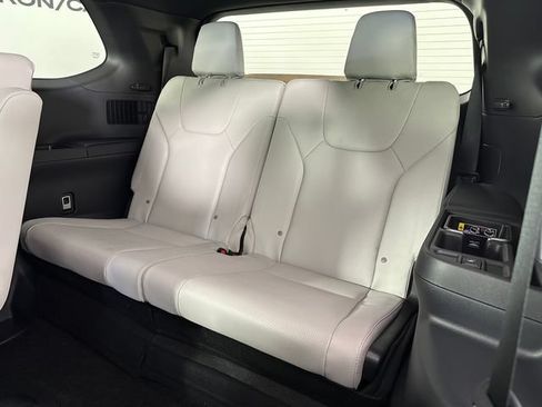 New 2026 Lexus TX 350 AWD image 18
