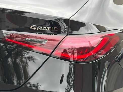New 2026 Mercedes-Benz GLC 300 4MATIC image 27