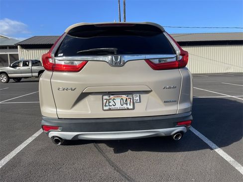 Used 2017 Honda CR-V Touring image 6