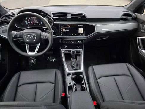 New 2025 Audi Q3 2.0T Premium image 20