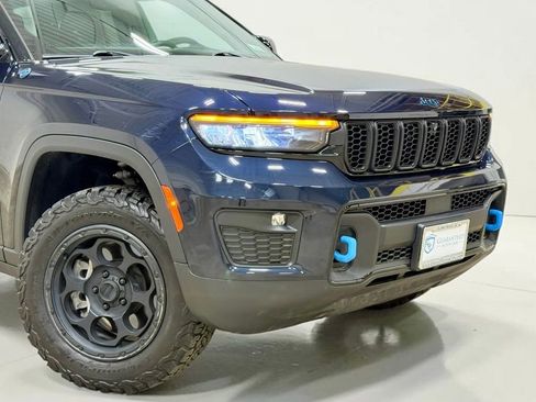 Used 2022 Jeep Grand Cherokee Trailhawk AWD/4WD image 6