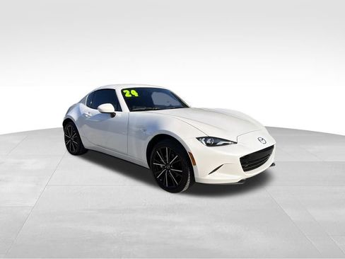 Used 2024 MAZDA MX-5 Miata RF Grand Touring w/ Weather Package image 10