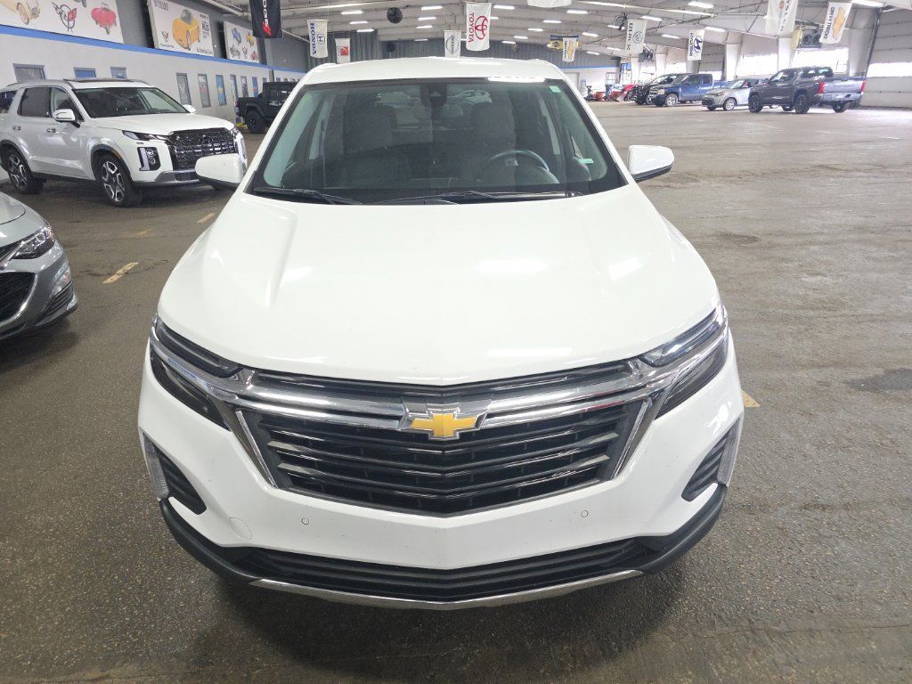Certified 2024 Chevrolet Equinox LT FWD image 2