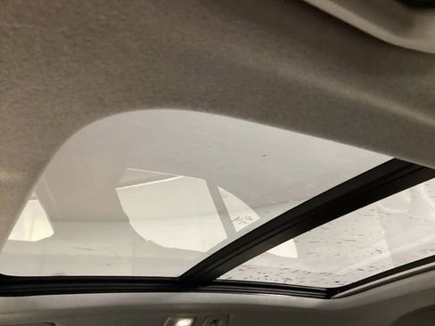 New 2025 Volvo XC40 B5 Ultra w/ Climate Package image 14