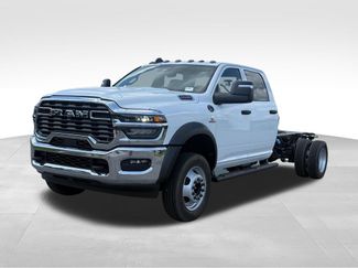 New 2027 RAM 5500 Tradesman w/ Chrome Appearance Group AWD/4WD 360° Tour