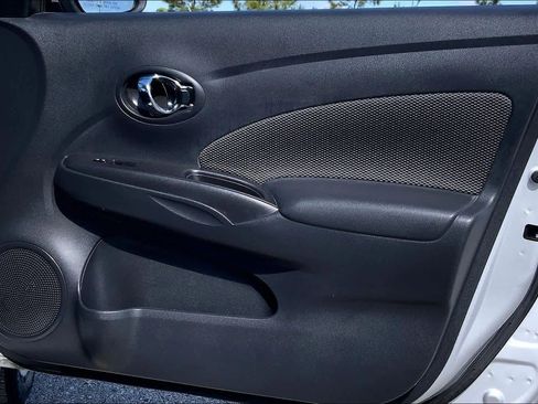 Used 2017 Nissan Versa SV image 22