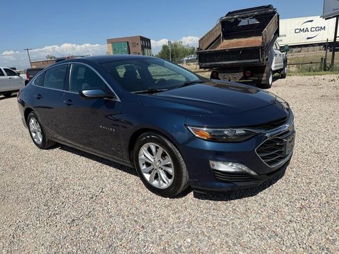Used 2020 Chevrolet Malibu LT FWD image 1
