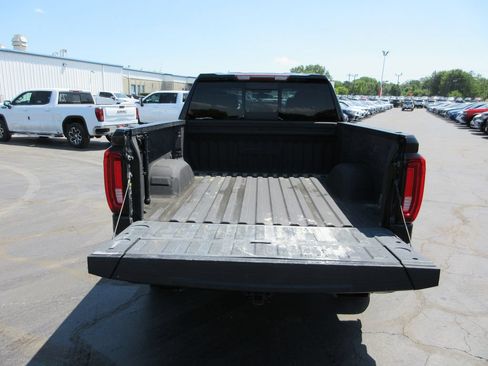 Used 2021 GMC Sierra 1500 AT4 w/ AT4 Preferred Package AWD/4WD image 7