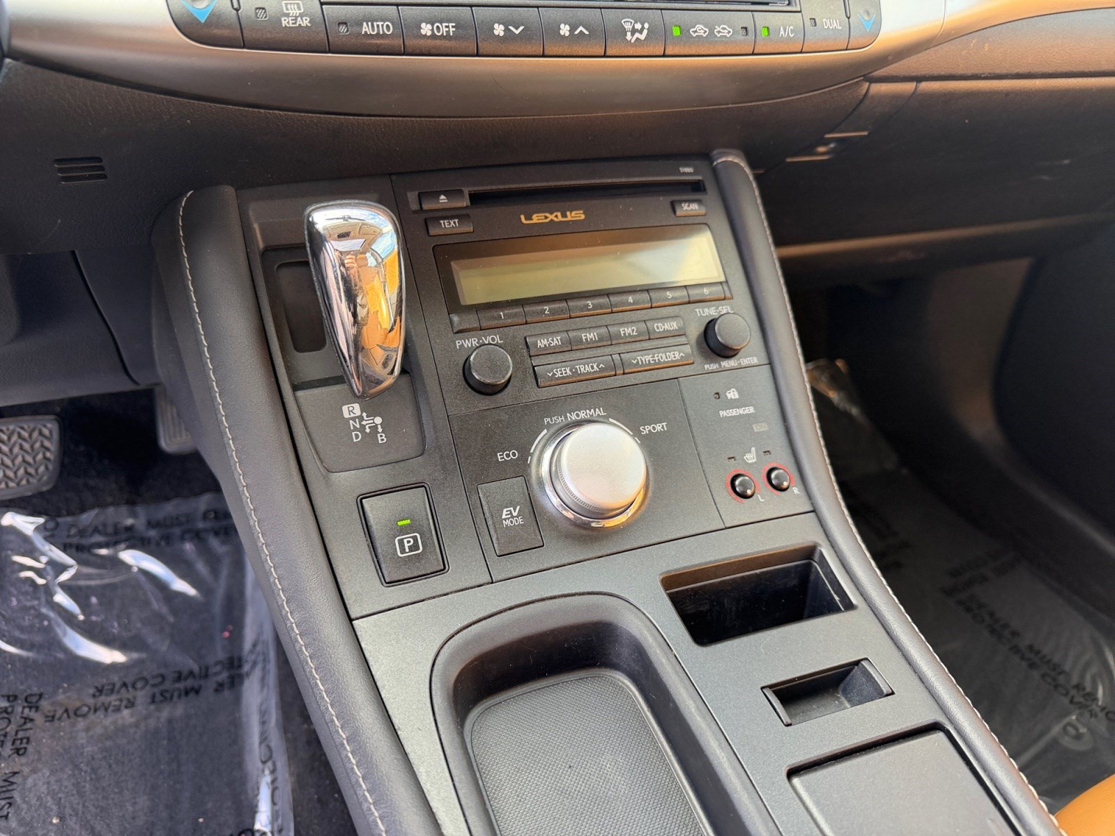Used 2011 Lexus CT 200h Premium FWD image 12