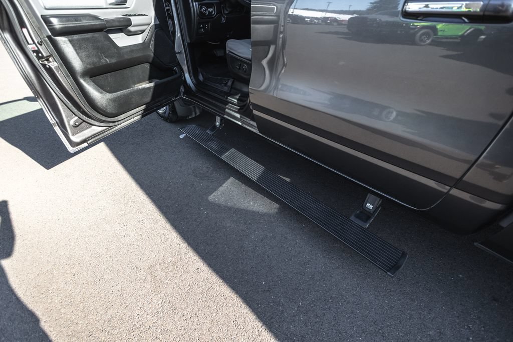 Used 2019 RAM 1500 Big Horn AWD/4WD image 10