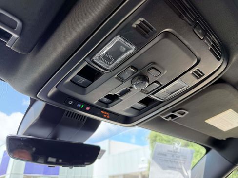 Used 2025 GMC Yukon XL AT4 Ultimate w/ LPO, Floor Liner Package AWD/4WD image 28
