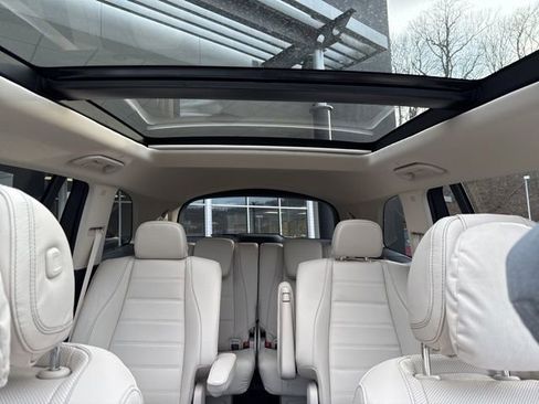 New 2026 Mercedes-Benz GLS 450 4MATIC image 15