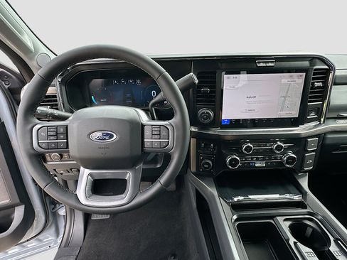 New 2026 Ford F250 Lariat w/ Black Appearance Package AWD/4WD image 7