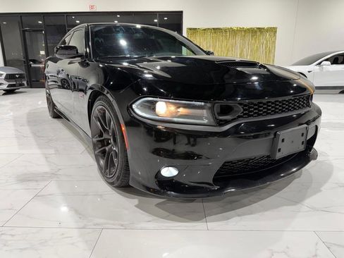 Used 2021 Dodge Charger Scat Pack image 3