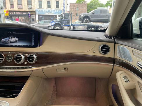 Used 2019 Mercedes-Benz S 450 4MATIC Sedan image 25