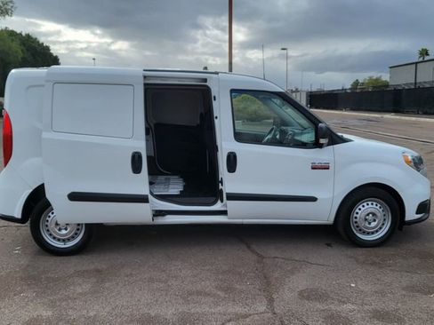 Used 2022 RAM ProMaster City Tradesman image 16