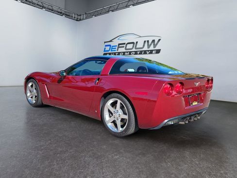 Used 2007 Chevrolet Corvette Coupe w/ Preferred Equipment Group image 5