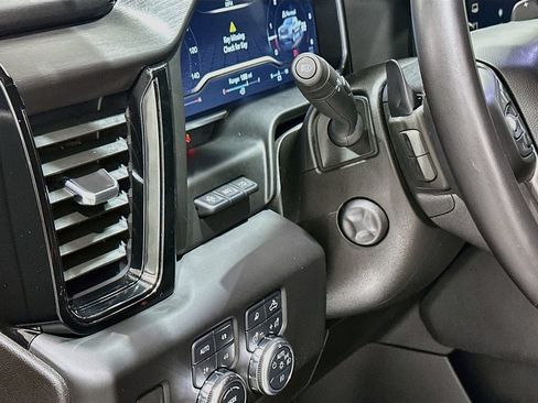 Used 2022 GMC Sierra 1500 AT4 w/ AT4 Premium Package AWD/4WD image 10