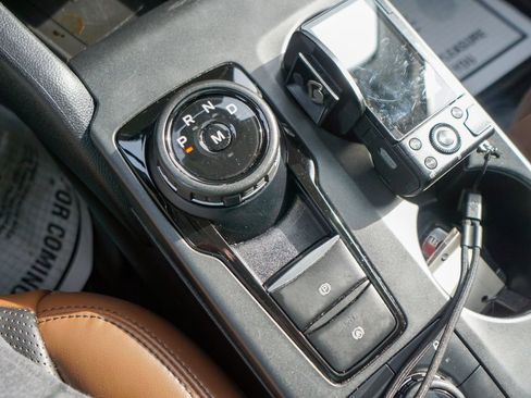 Used 2024 Ford Bronco Sport Badlands w/ Premium Package image 28