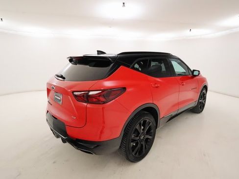 Used 2022 Chevrolet Blazer RS w/ Enhanced Convenience Package image 3