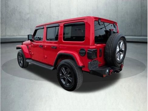 Used 2021 Jeep Wrangler Unlimited Sahara w/ Uconnect 4C Nav & Sound Group image 3