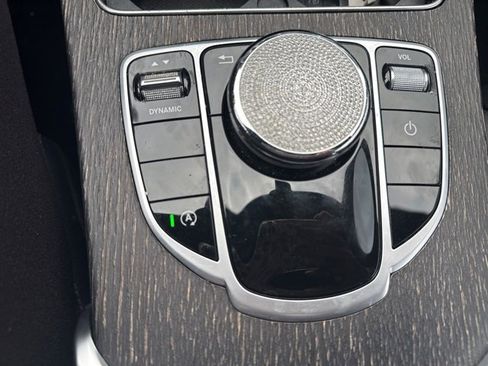 Used 2020 Mercedes-Benz C 300 4MATIC Sedan image 21