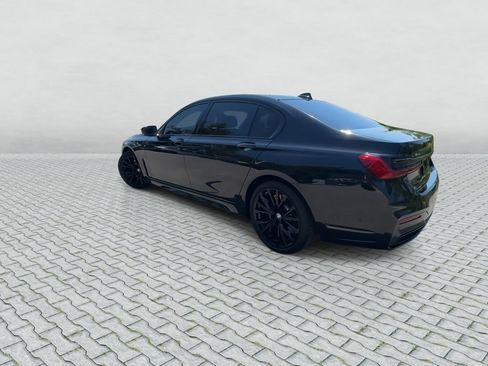 Used 2022 BMW 750Li xDrive AWD/4WD image 6