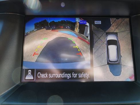 Used 2019 Nissan Pathfinder SL image 21