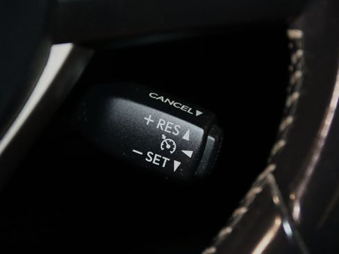 Used 2016 Lexus ES 350 FWD image 17