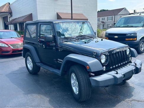 Used 2015 Jeep Wrangler Sport w/ Quick Order Package 24S image 3