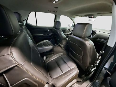 Used 2021 Chevrolet Traverse LT AWD/4WD image 27