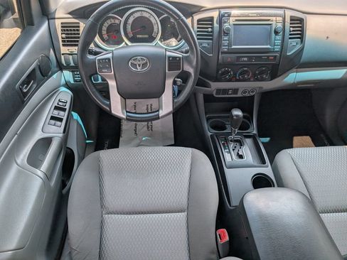 Used 2013 Toyota Tacoma PreRunner w/ Convenience Pkg RWD image 24