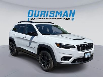 Used 2022 Jeep Cherokee Latitude w/ Sun & Sound Group