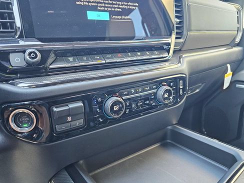 New 2026 Chevrolet Silverado 2500 ZR2 w/ LPO, Dark Essentials Package AWD/4WD image 29