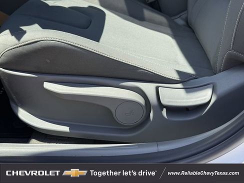 Used 2025 Hyundai Elantra Sport FWD image 27