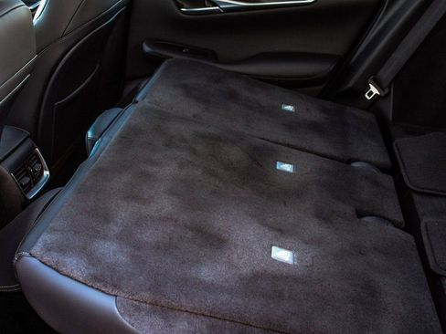 Used 2025 INFINITI QX50 Sport image 35