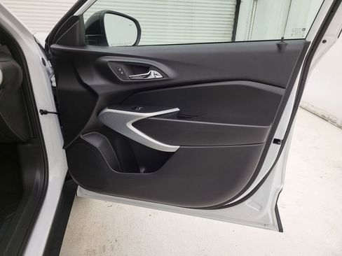 New 2026 Chevrolet Trax RS image 33