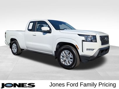 Used 2024 Nissan Frontier SV w/ SV Convenience Package