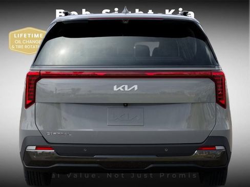 New 2026 Kia Carnival SX Prestige image 13