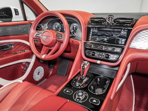 New 2026 Bentley Bentayga Speed image 28