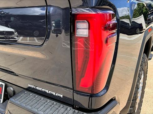 Used 2024 GMC Sierra 2500 Denali w/ Denali Reserve Package AWD/4WD image 57