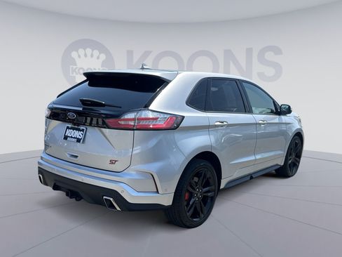 Used 2019 Ford Edge ST w/ Equipment Group 401A AWD/4WD image 11
