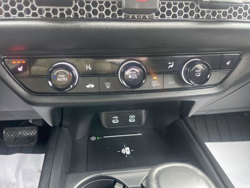 Certified 2026 Honda HR-V Sport image 21