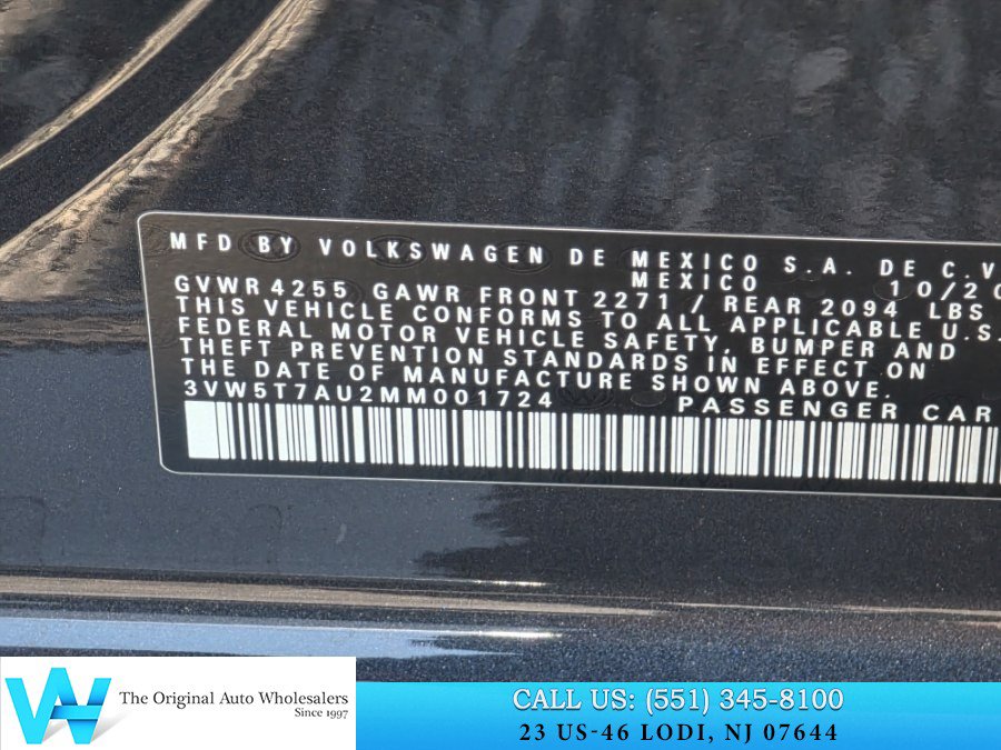 Used 2021 Volkswagen GTI SE FWD image 25