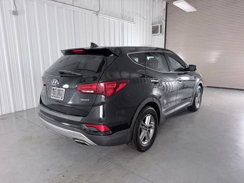 Used 2017 Hyundai Santa Fe Sport FWD image 5