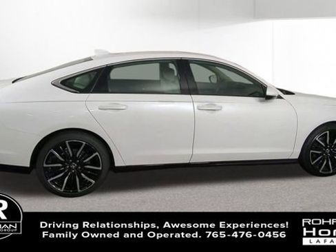 New 2026 Honda Accord Touring image 9
