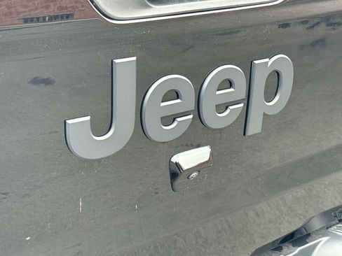 New 2026 Jeep Gladiator Sport image 6