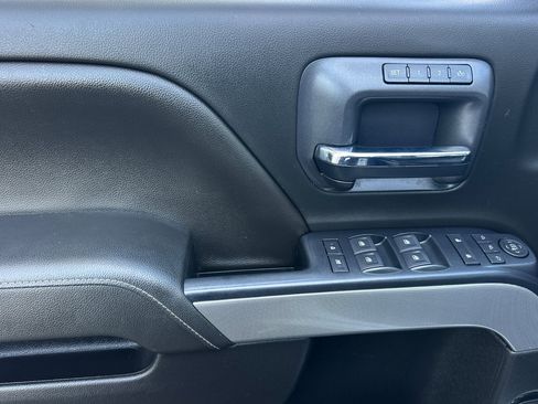 Used 2019 Chevrolet Silverado 3500 LTZ image 11